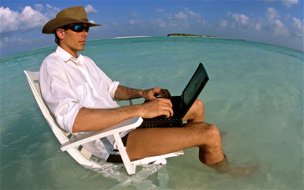 laptop-work-holida_2365102b