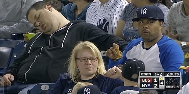 video-undefined-1F78BD4D00000578-285_636x358