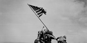 300px-WW2_Iwo_Jima_flag_raising