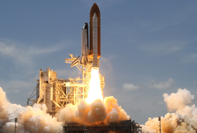 space-shuttle-atlantis-launch-0514-2