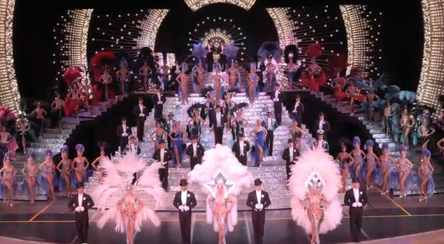Jubilee-Ballys-Las-Vegas-jubilee-theater-cast-spreadout-on-stage-635