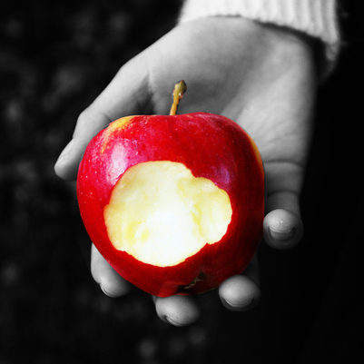 Poison-Apple-Molly-Mae