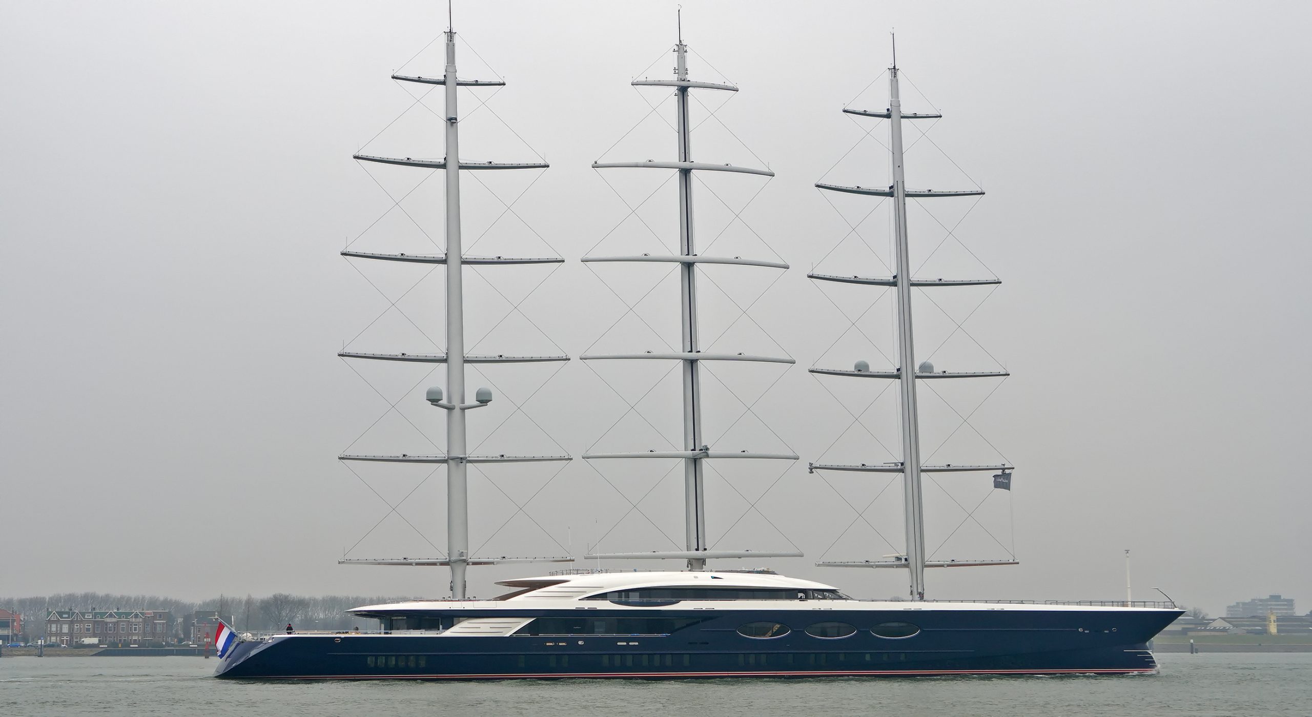 Oceanco_Y712