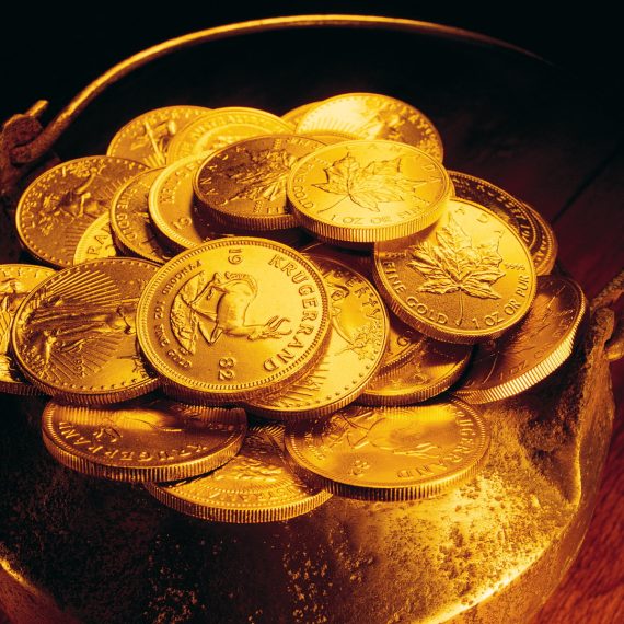 The_financial_crisis_Wallpaper_Gold_Pot_of_gold_013925_