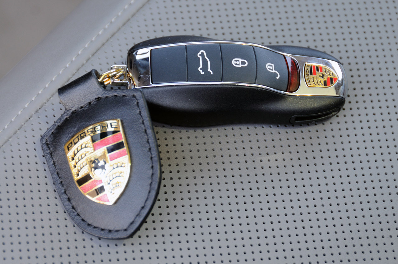 Porsche-Key-Fob-1