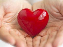 hands-holding-a-heart