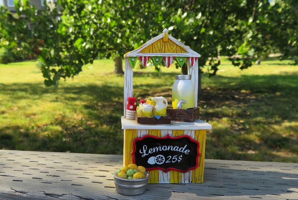 lemonade-stand-2483297_960_720