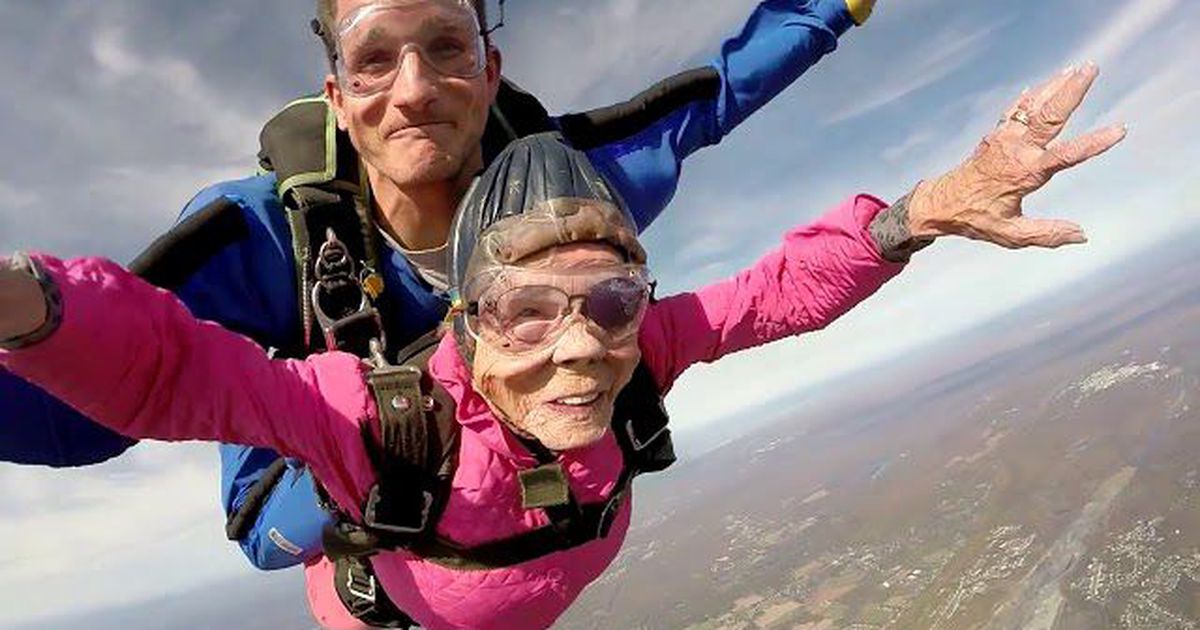skydiving