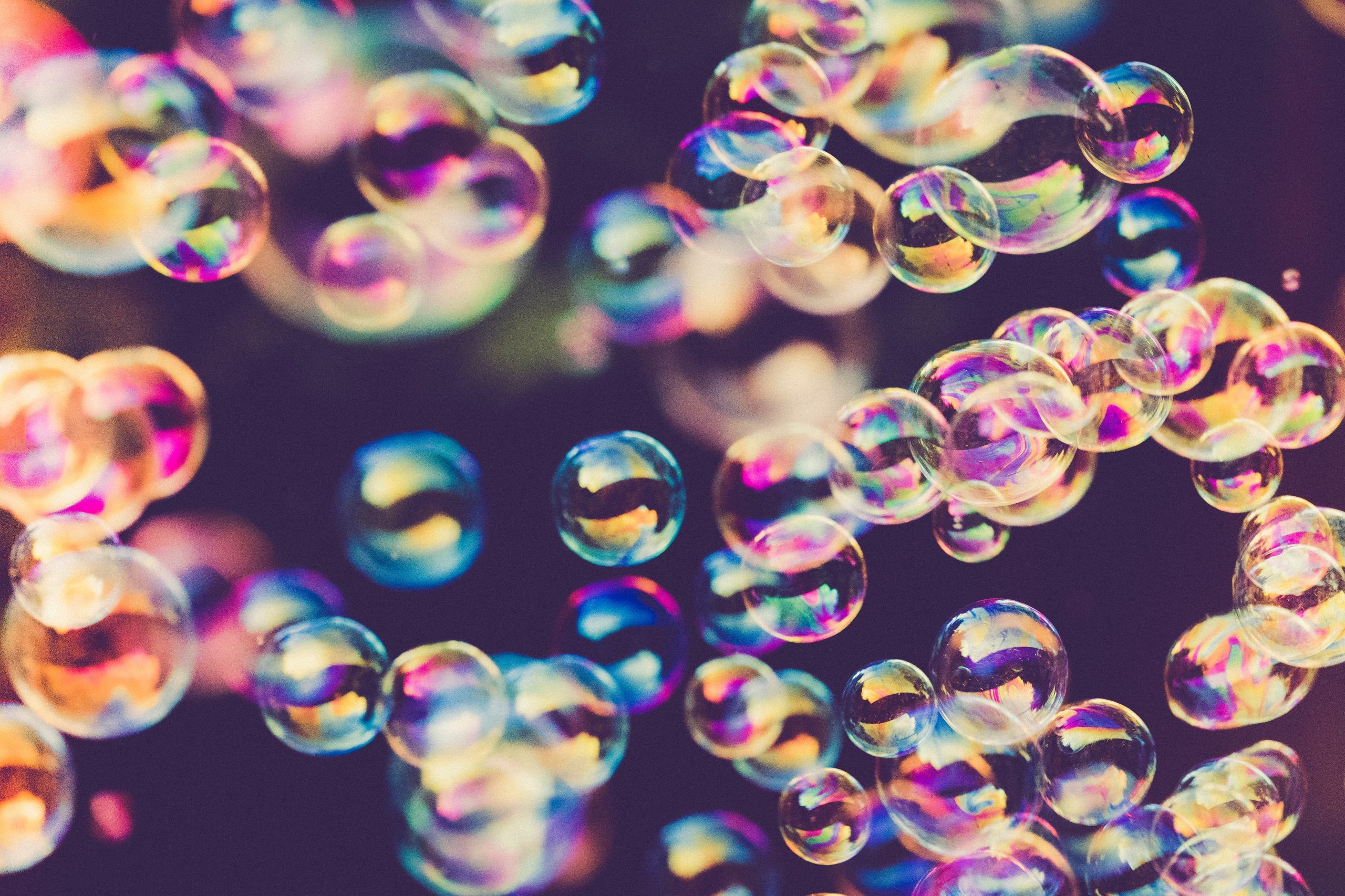 drew-beamer-Hk6E4UxjmGo-unsplash
